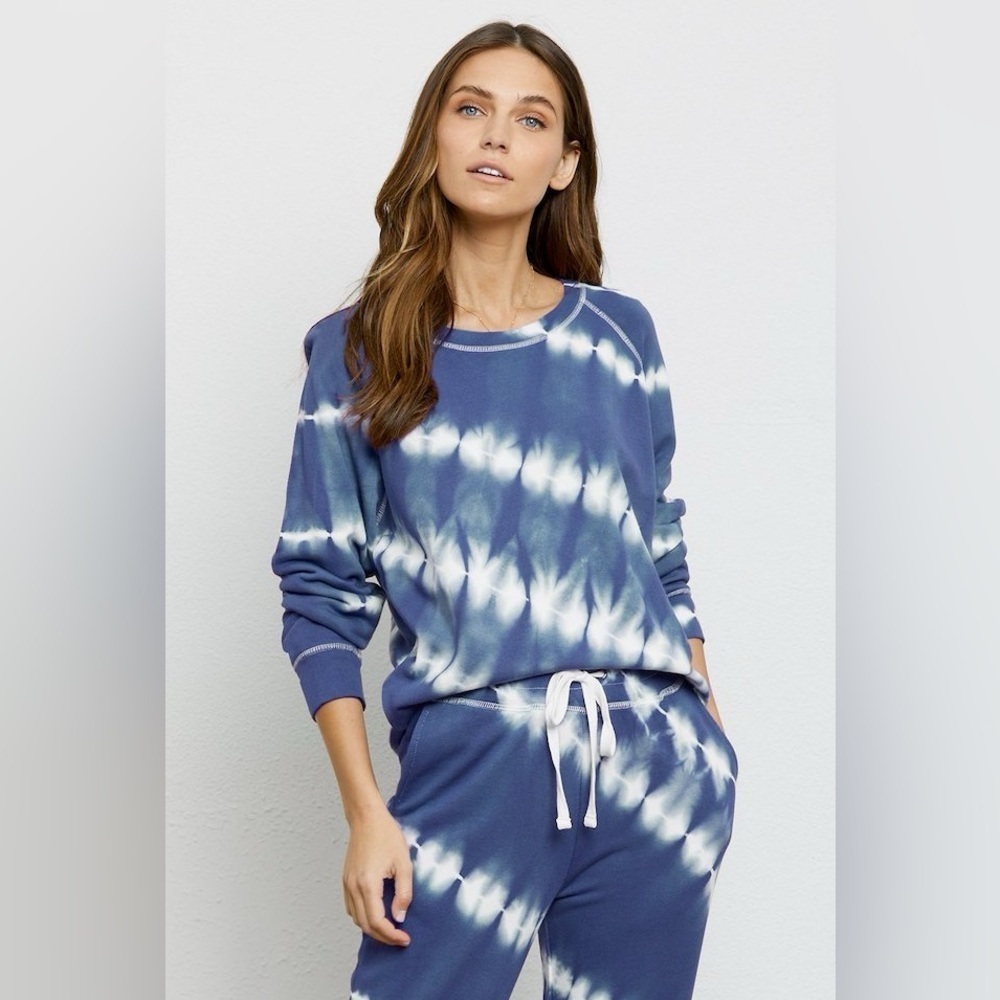Rails Theo Sweatshirt in Blue Sapphire Tie Dye size Small